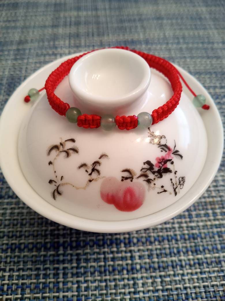 Three Wishes Lucky Chinese Red String Rope Thread Cord Bracelet with Natural Aventurine Beads