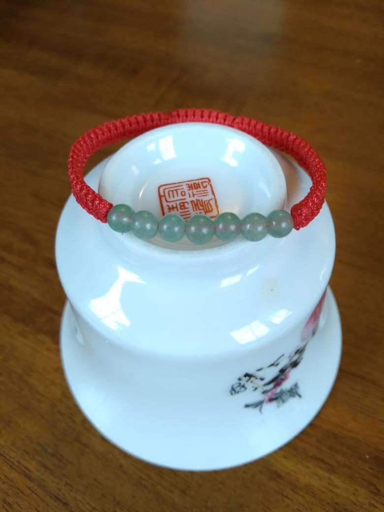 Lucky Red String Shamballa Bracelet With 7 Aventurine Beads (in the middle)