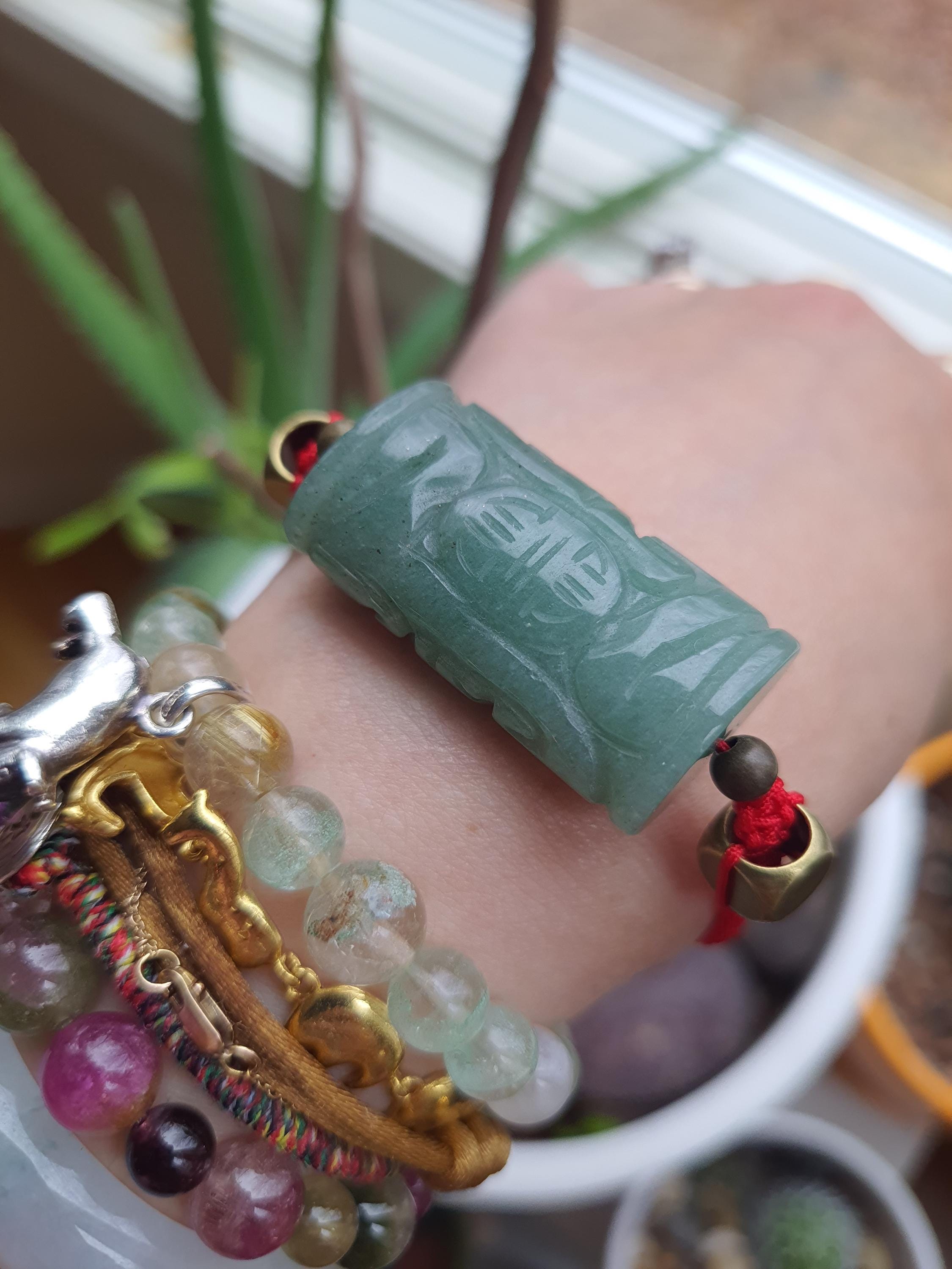 Natural Carved Aventurine Chinese Lucky Charm Red String Shamballa Meditation Bracelet轉運紅繩手鍊