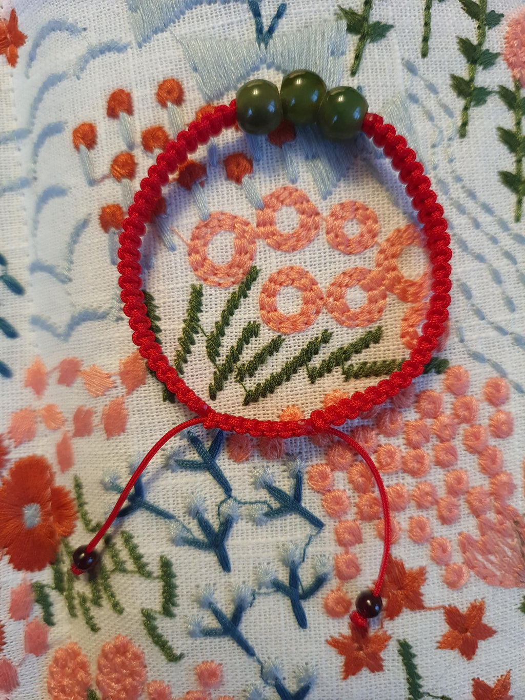 Canadian Green Nephrite Jade Bead Chinese Red String Shamballa Bracelet轉運紅繩手鍊